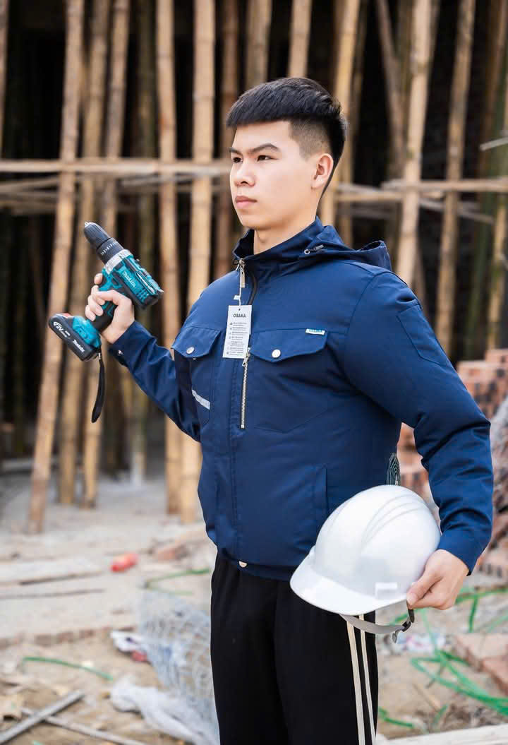 Áo điều hòa là gì? Ưu điểm, cách sử dụng & báo giá mới nhất 2025 tại Bảo Hộ Phục Hưng Nghệ An